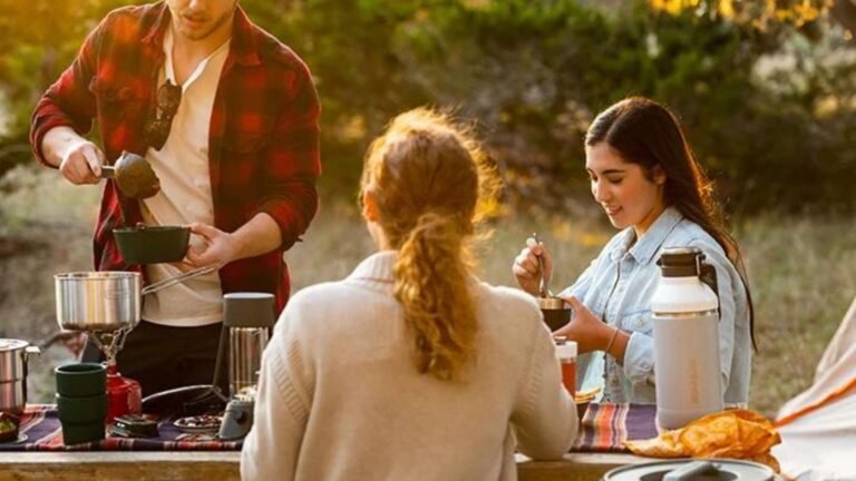 Ways to Create a Memorable Outdoor Experience with Friends